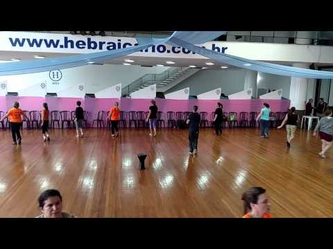 Hi Rak Rotza Lirkod   Yaron Ben Simchon