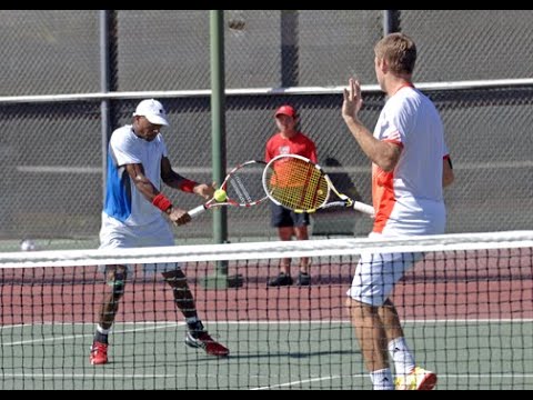 Bode/Jobe vs. Monroe/Sock R1 HIGHLIGHTS - Honolulu Challenger 2012