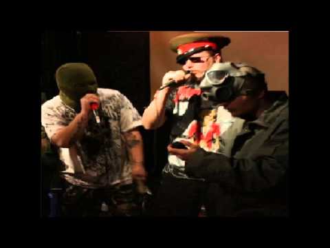 Puukko B & AnemiA.- Kusiset.