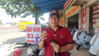 CLIP FOR BROTHERS, FRIENDS & CUSTOMERS WHEN GOING SHOPPING IF THEY HAVE ACTIVE CHILDREN WITH THEM.