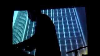 Ulrich Schnauss & Nat Urazmetova live @ Village Underground, London, 18/04/14 (see description)