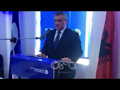 RTV Ora - Protestat kundër Ramës, në polici dhe kreu i PD-se së Sarandës