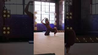 Mariyah delivers a captivating audition to the soulful beats of Nao's "DYWM" #SYTYCD