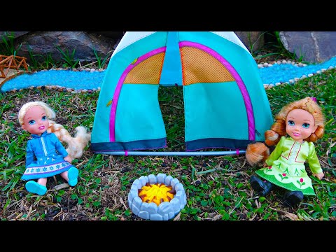 Elsa and Anna toddlers go camping