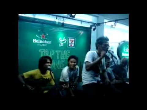 Tanggal 1 Bulan 2 - MOTIF Band @7eleven Wahid Hasyim