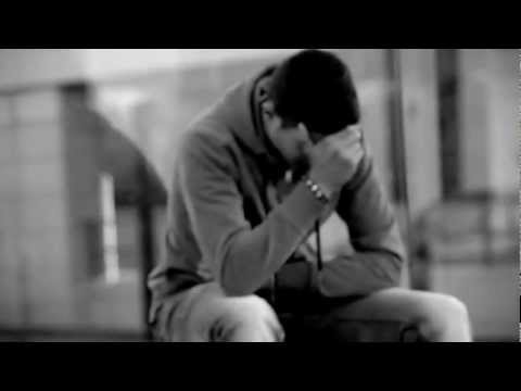 Lonyen feat. MoTrip & Silla - Vergessen wie man lacht.mp4