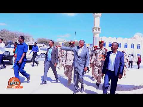 Madaxweyne Biixi Oo Dhex Lugeeyey Suuqa Hargeysa