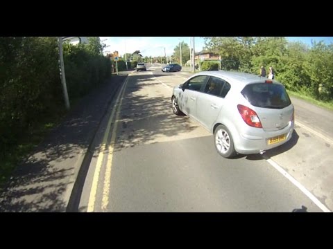 BJ59OVE - MGIF At Roundabout