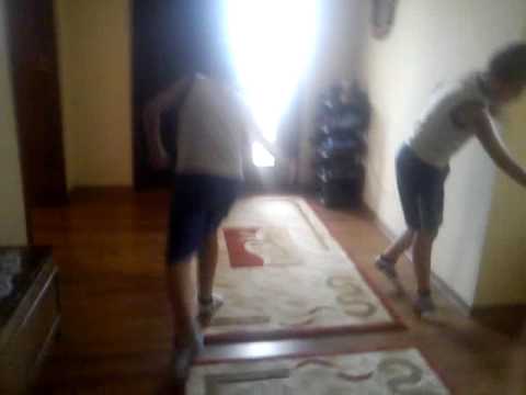 Amuzanţi din tetoiu