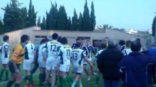 preview picture of video 'petite bagarre rugby'