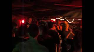 Punk Haine Roll - Skin ou Keupon (Paris 01.10.2011 So, Ta Guele ! Fest)