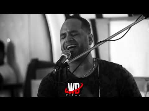 Y Si Te Quedas, ¿Qué? Richar La Voz (Bohemio Lovera Bar)