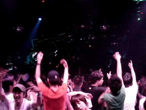 Rober Gaez @ Club Mass, Seoul, South Korea - July 17th, 2010 / pt.3