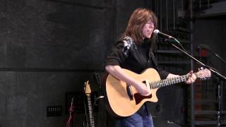 Kelly Richey Solo Performance of Thin Fine Line at Emory Hall University of Cincinnati