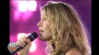 Jennifer Paige -  Stranded - Live Festivalbar 2002 Arena Di Verona
