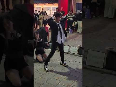 홍대버스킹 221027 강신화 - ATTENTION (NewJeans Dance cover) (HALLOWEEN BUSKING)