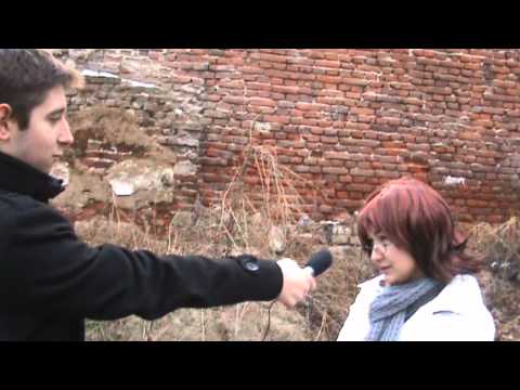 Ученици от НГДЕК превърнаха в изкуство спора за сградата на училището