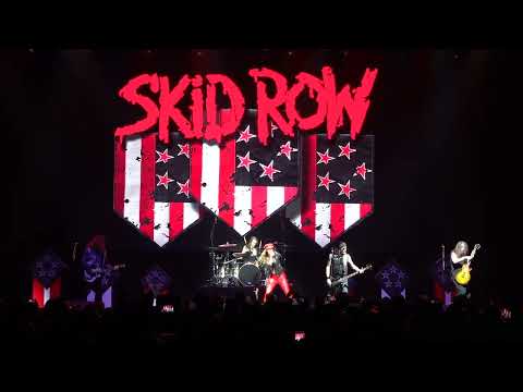 Skid Row - Slave To The Grind (ft. Lzzy Hale)