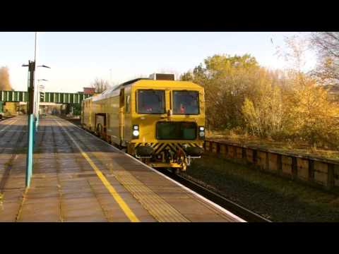 Prestatyn 24.11.2016 - Network Rail DR73111 Tamper running Crewe to Bangor