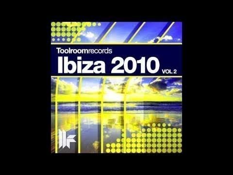 Paul Thomas 'Wookie' (Original Club Mix)