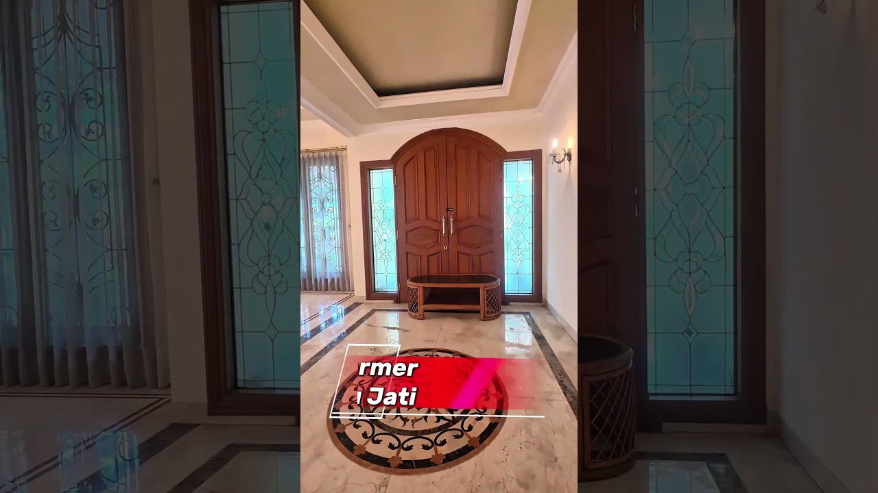 Luxurious House with 17M Wide Frontage in Front of Tebet Eco Park!