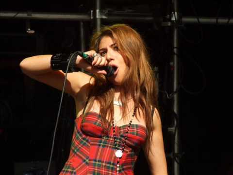 Gabriella Cilmi - Hearts Don't Lie