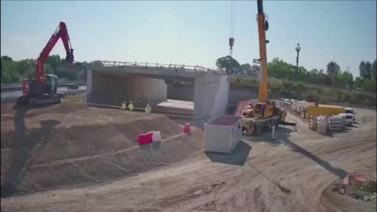 Complanarina di Modena, Aspi chiude in anticipo posizionamento nuovo sottopasso. Ecco il timelapse