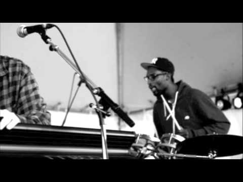 Avicii vs. The Knocks - Dancing With Avicii (Captain Cuts Mashup)