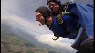 preview picture of video 'My first skydive'