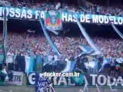 "Geral do Gremio - Grêmio 4 x 0 Ponte - Bebendo Vinho" Barra: Geral do Grêmio • Club: Grêmio • País: Brasil