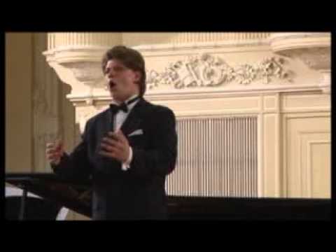 Pierrot Tanzlied Die tote Stadt by Korngold, sings Nikolay Shamov