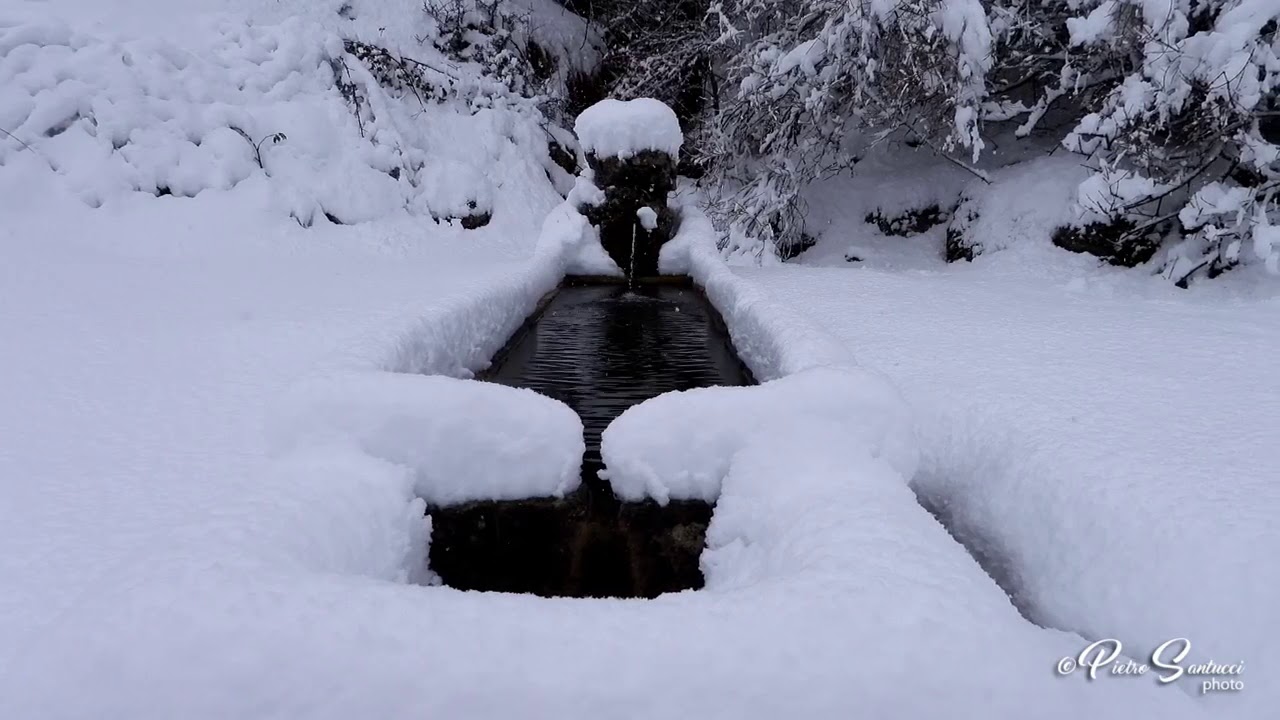 Parco Nazionale D’Abruzzo, la magia dei paesaggi innevati