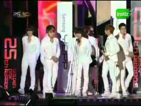 101209 GDA Super Junior wins Disk Bonsang Award (Best Album)