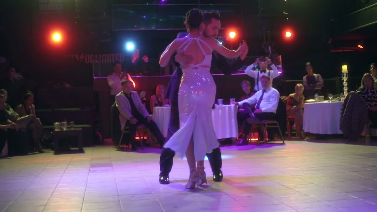 Clarisa Aragón & Jonathan Saavedra, Gallo Ciego , TSE SUR , Dec2022