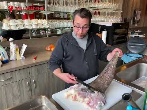Grillmeister Werner filetiert einen Seeteufel 🐟🐟🐟