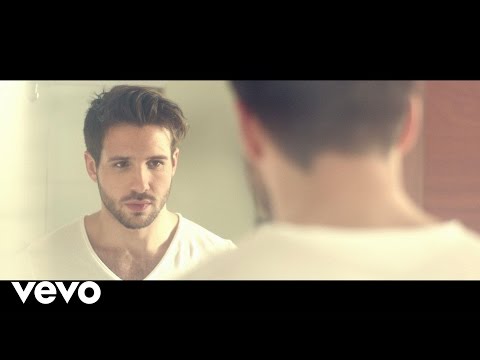 DAMIEN LAURETTA-fall in love