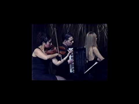 Revolucionario - Live in Tuzla (01/03/2001)