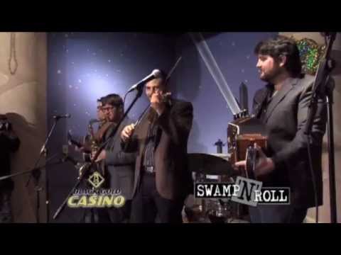 The Revelers - Gardez Donc - Live from KDCG's Swamp & Roll