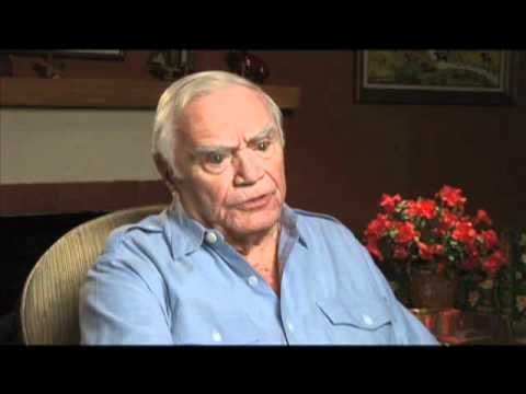 Ernest Borgnine discusses the popularity of "McHale's Navy" - EMMYTVLEGENDS.ORG