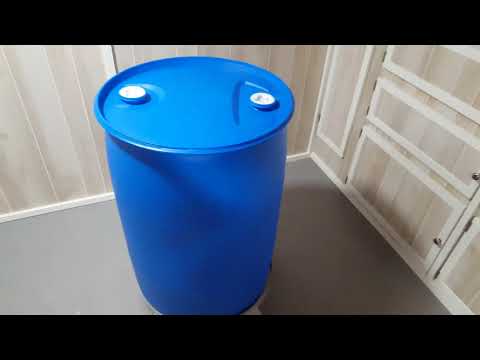 Overview of plastic storage drums