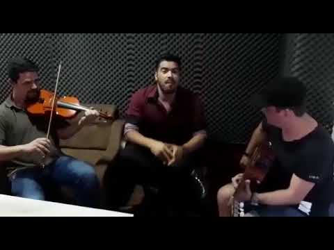 Lian Alves /10 Minutos /voz violão e violino