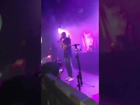 Crystal F x John ODMGDIA - Neue Probleme #shorts (Live @ Club Volta Köln/Germany 2023)