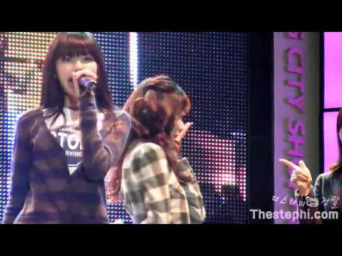 [Fancam] 081114 Tiffany SNSD - Girls' Generation