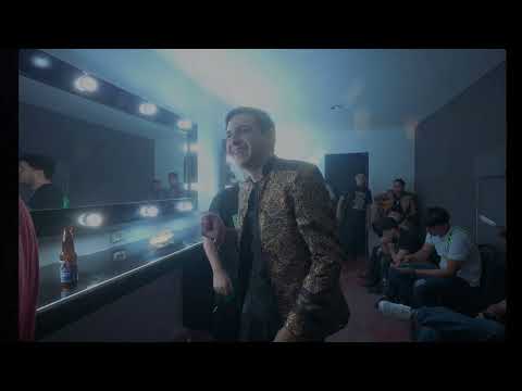 Hans el Oso-En la Meza una Flor (Video Lyrics)