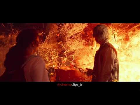 X-Men : Apocalypse : Quicksilver saves everyone from exploding mansion...