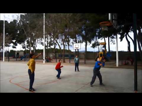 CON LA COMIDA, NO SE JUEGA