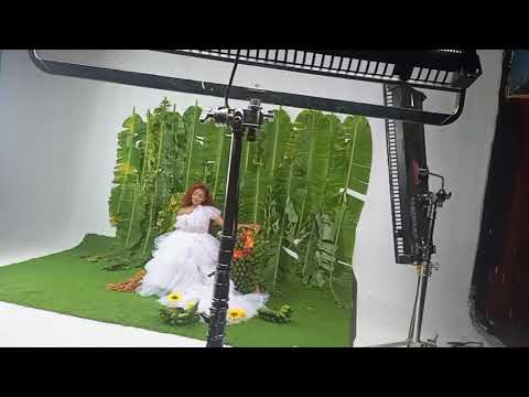 Slay farmer-Pia Pounds (Official Behind the scenes)
