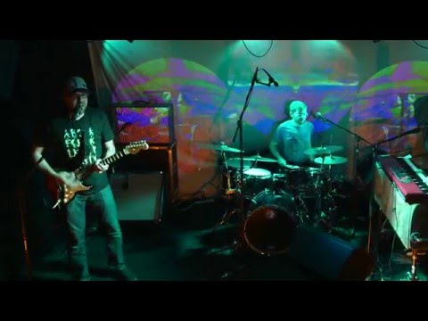 Z3 2016 04 19 Pacific Standard Tavern New Haven