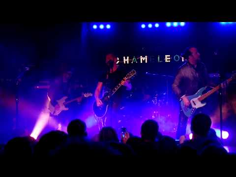 LIVE-Lightning Crashes