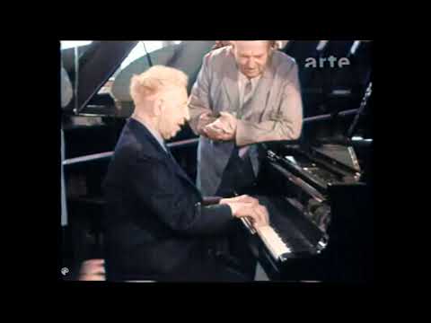 Chopin Etude Op. 10, No. 2. ARTHUR RUBINSTEIN in HAMBURG 1966. AI Colorize, 1080p 60fps.